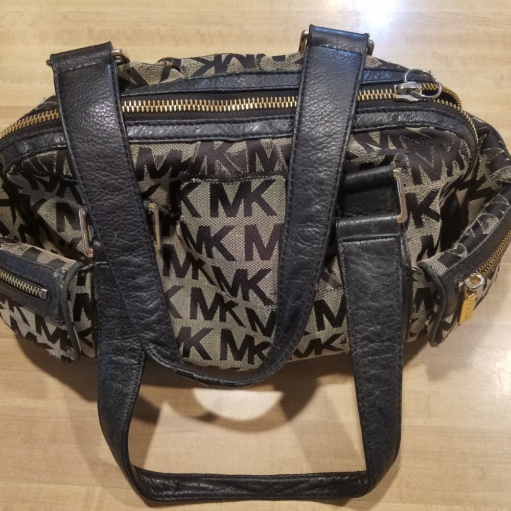 Authentic MK brand satchel handbag ...